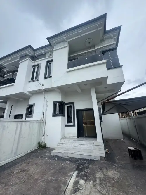 Well maintained, tastefully finished Four (4) bedroom semi detached house