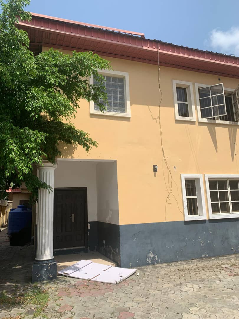 A 4 Bedroom Semi - Detached House, 2 Boys Quarters.